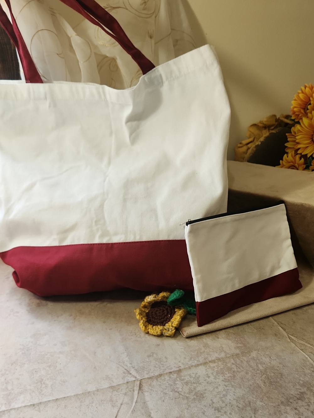 Classic Two-Tone Canvas Tote Bag with Matching Pouch - White & Maroon